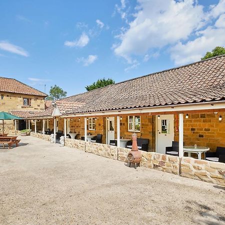 Host & Stay - The Arches Country House Солтберн-бай-те-Си Экстерьер фото